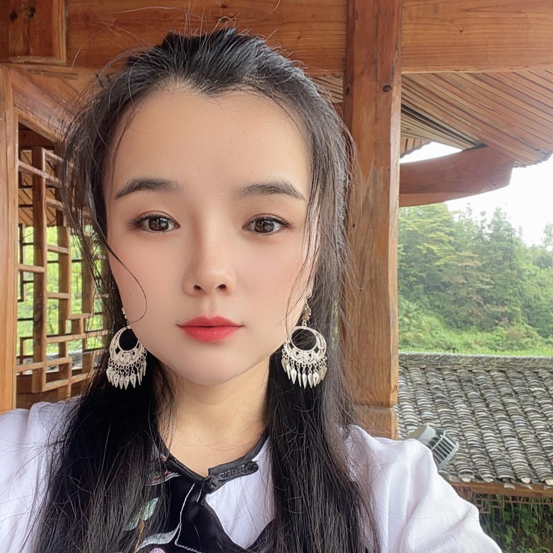 云上芽尖尖