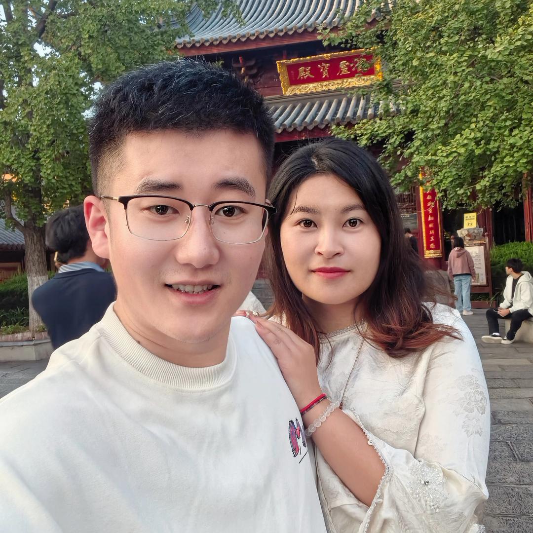 阿绮爱上了阿强