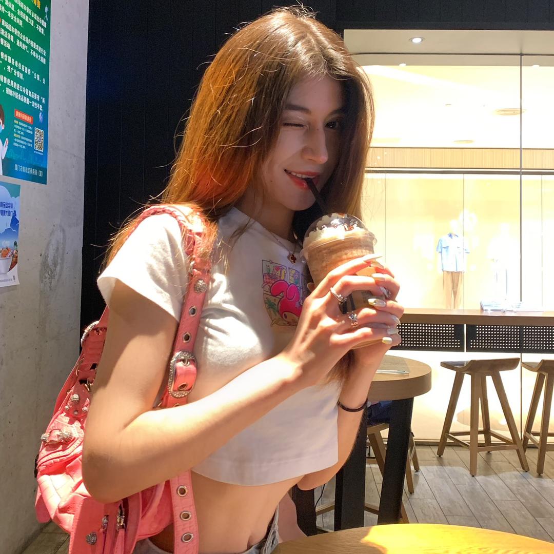 娜尔想睡觉🥹