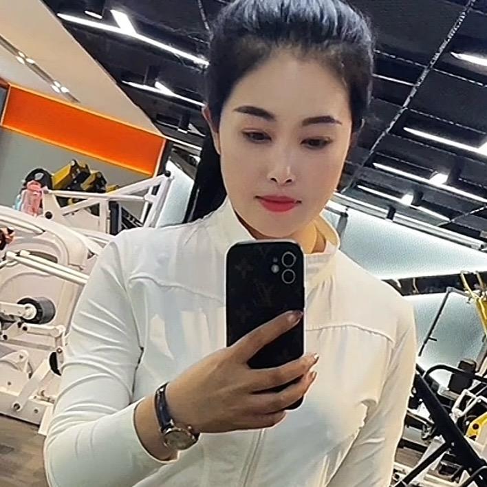 曲阳房产张莎莎