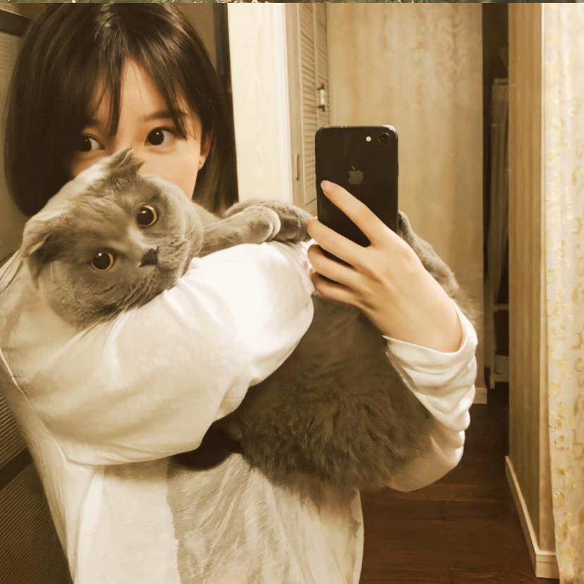 眼角的泪痣👣