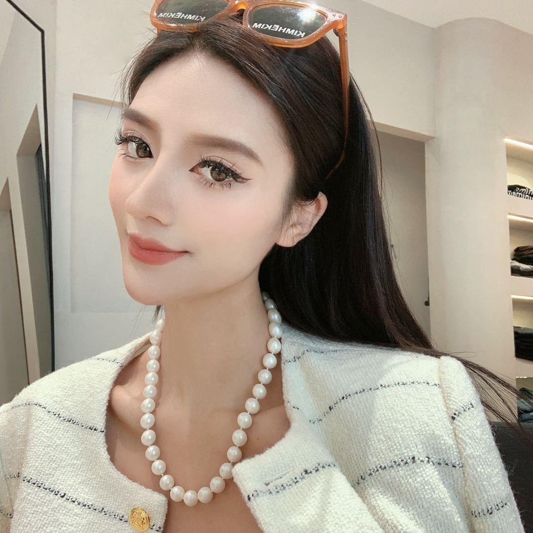 -·