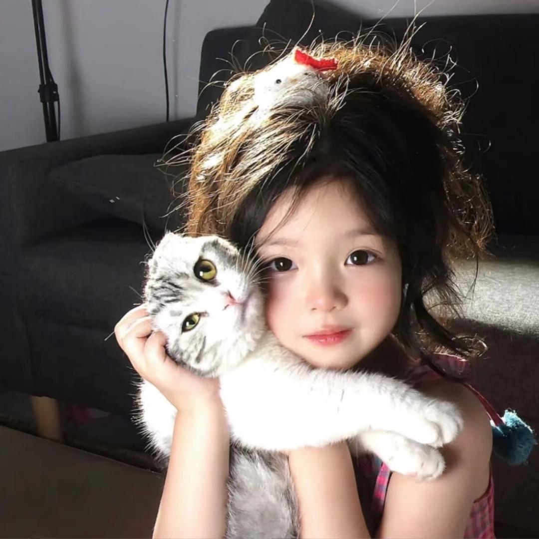 小谨