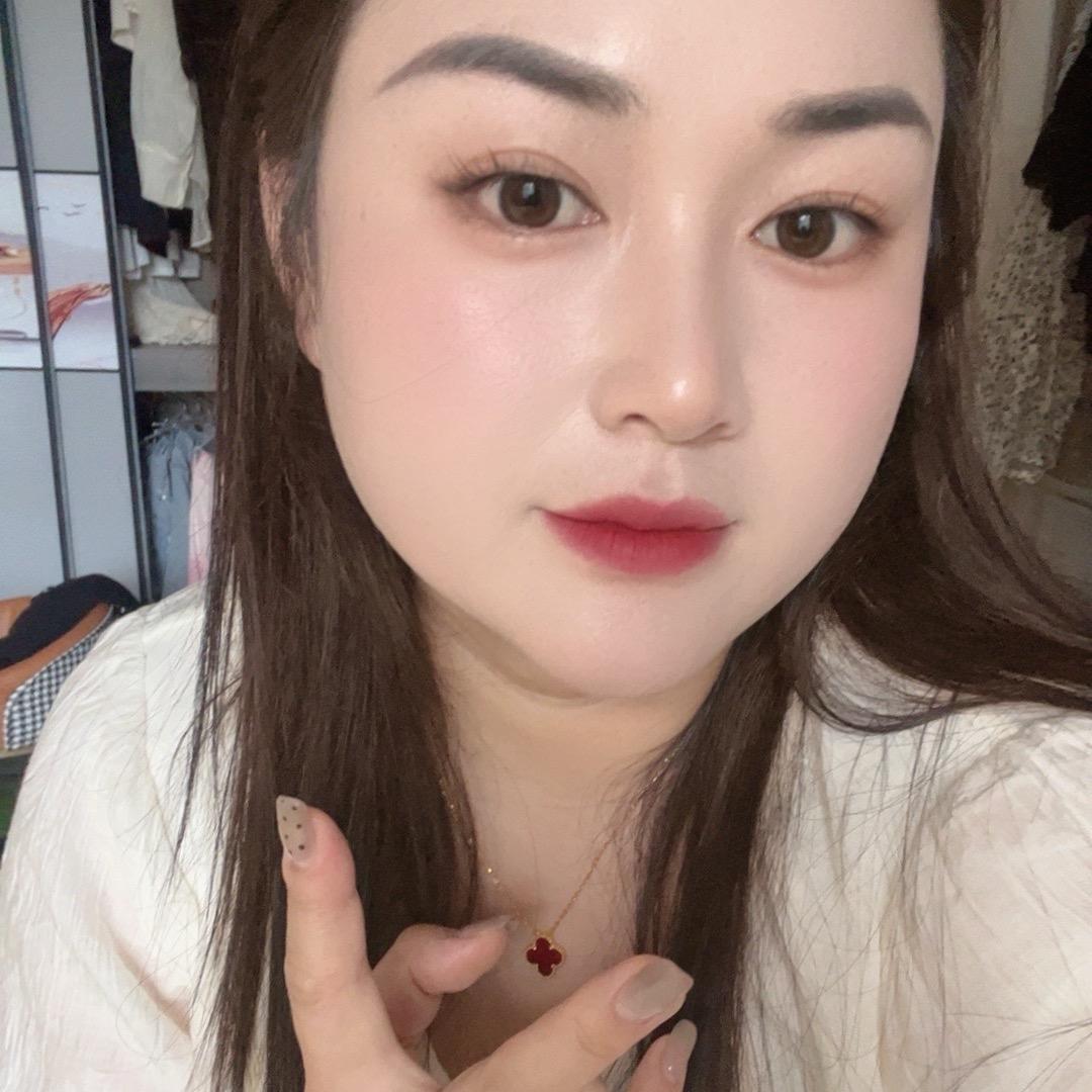 @莎莎    ❣️
