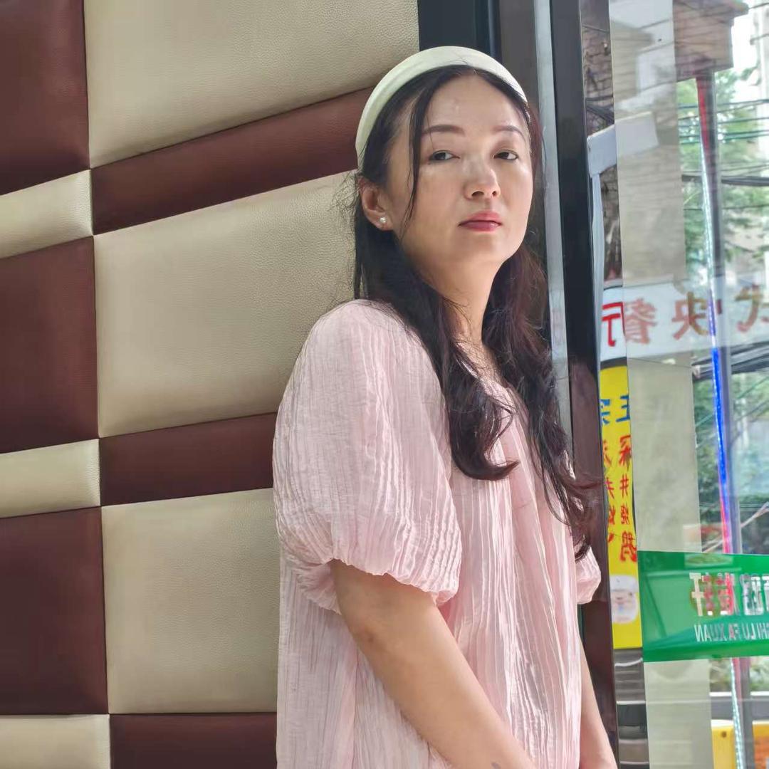 佩奇妈运动版（晚上21:10）