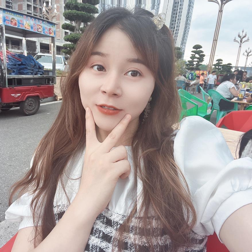 天姿依迈绮❤️华华