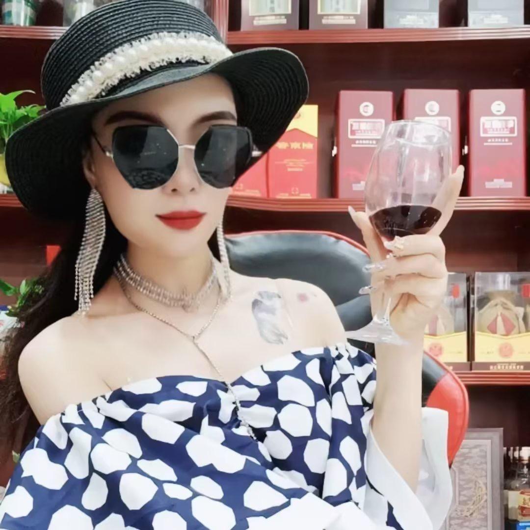 丁二小姐💋Man （承蒙厚爱）、