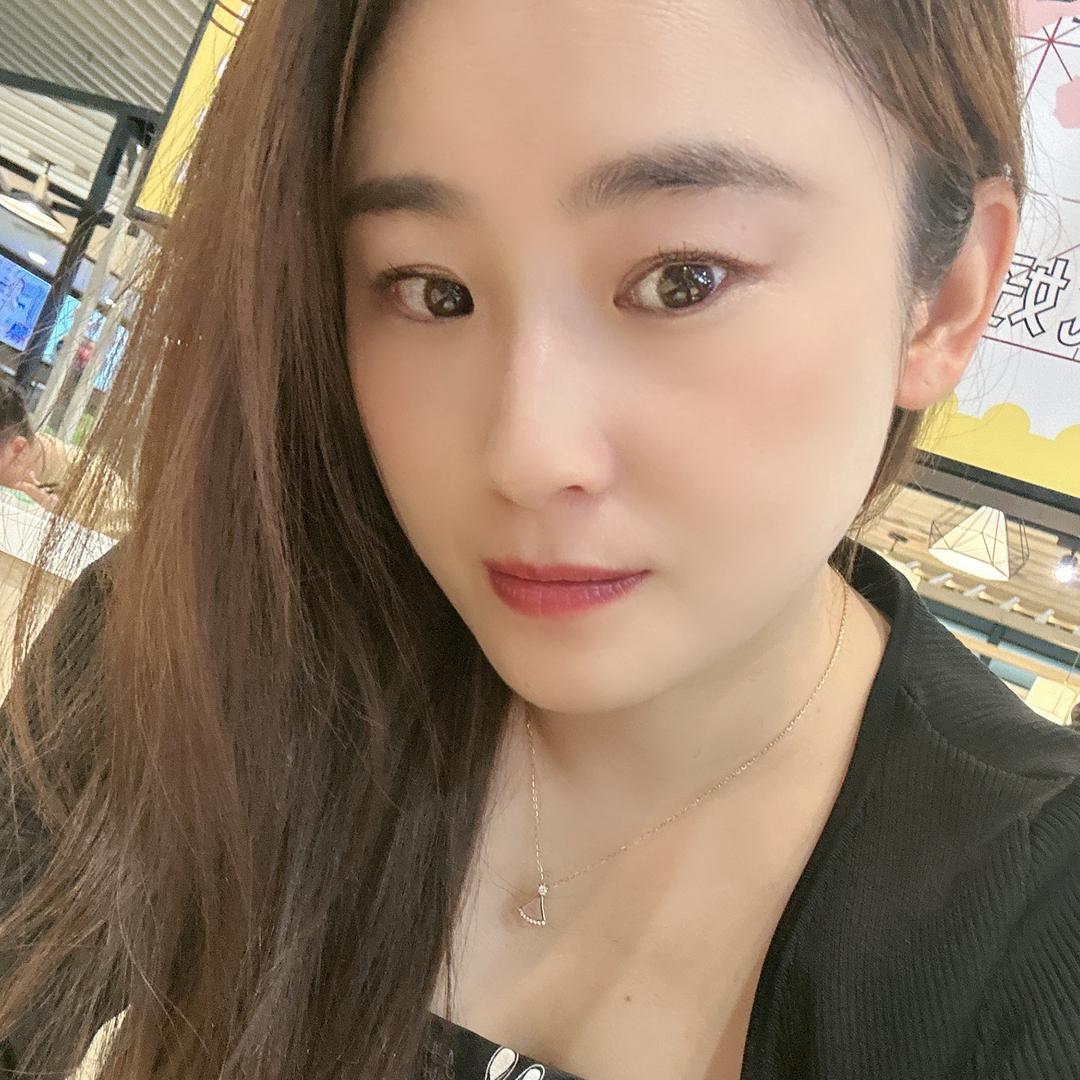 小小723