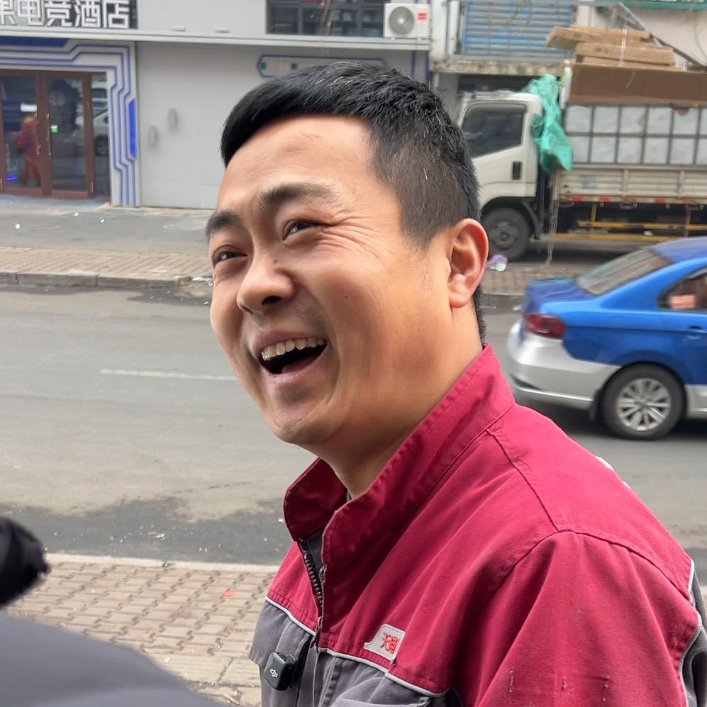 牡丹江钣金喷漆赵明