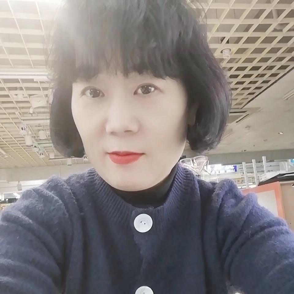 梅三妹21:19分直播