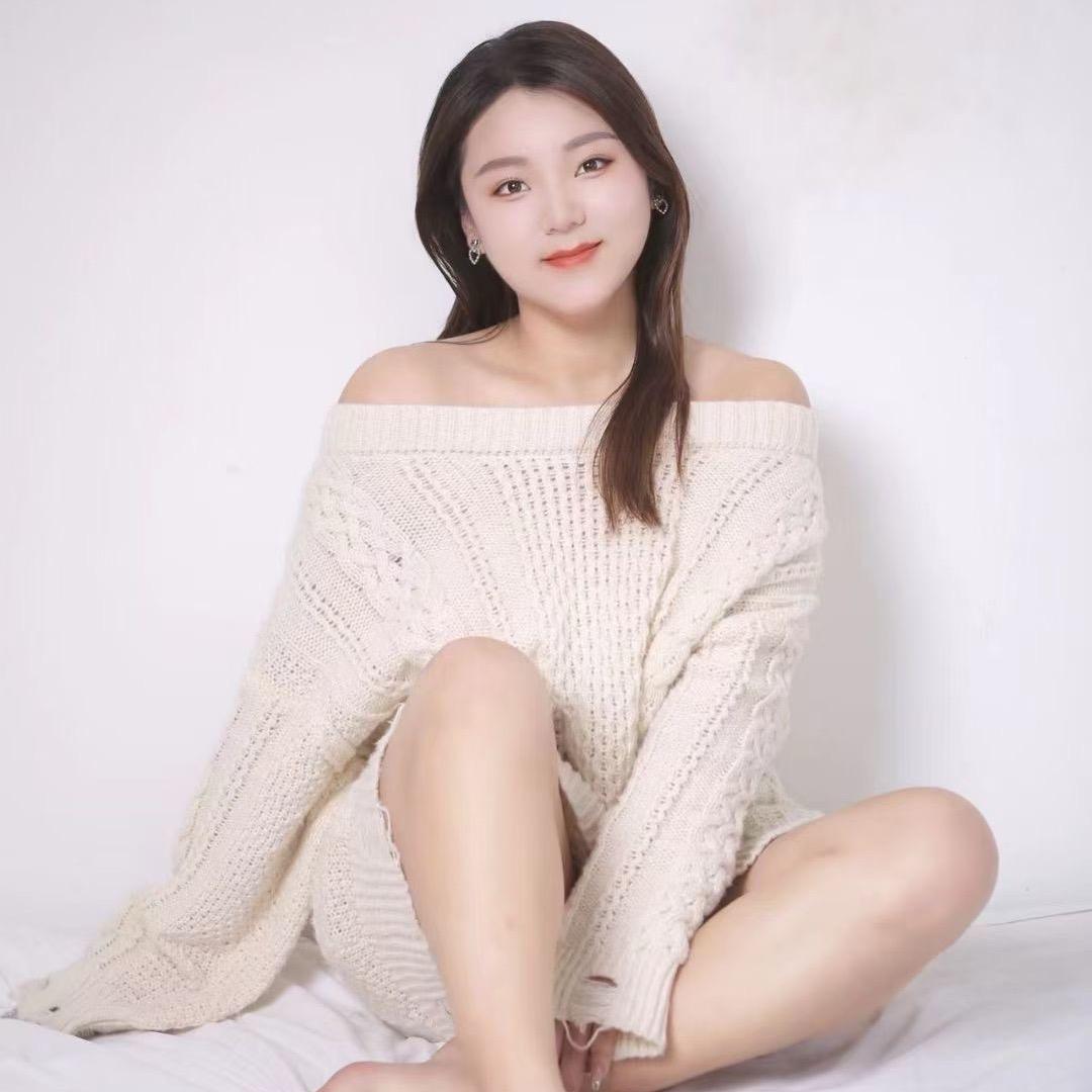 冯程程在沈阳探房