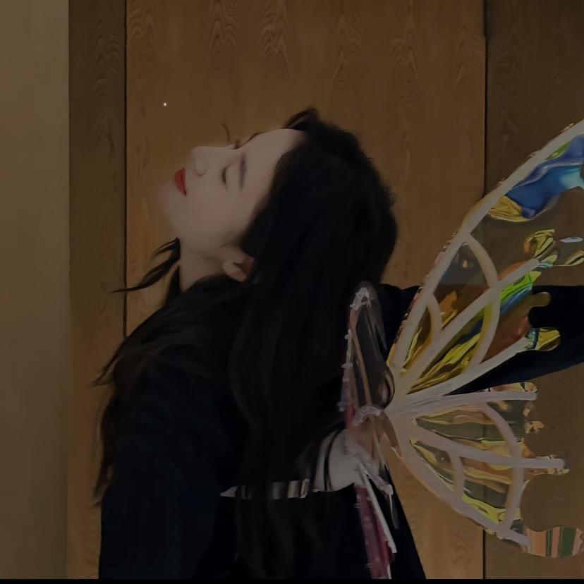 .䒜䒜🧚🏻‍♀️