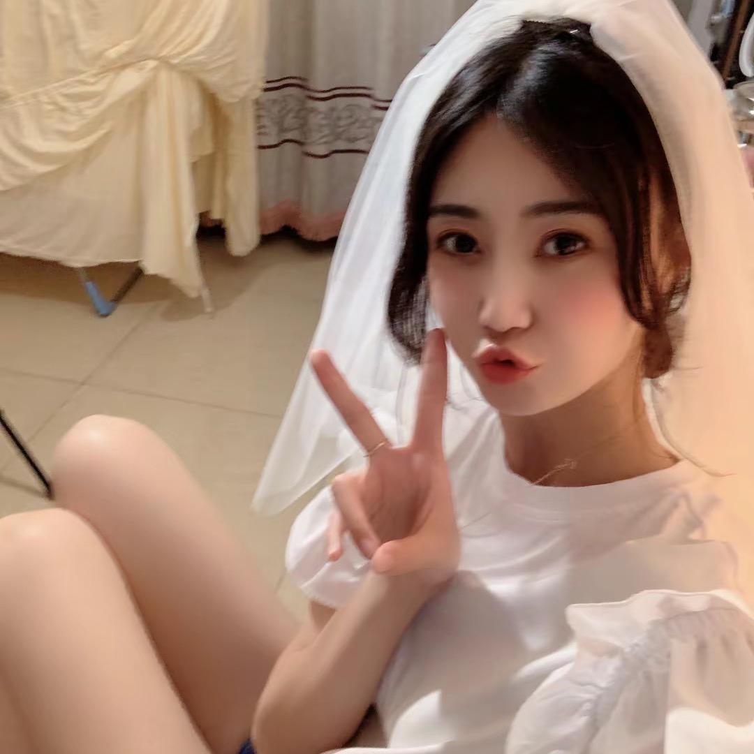👙董小姐
