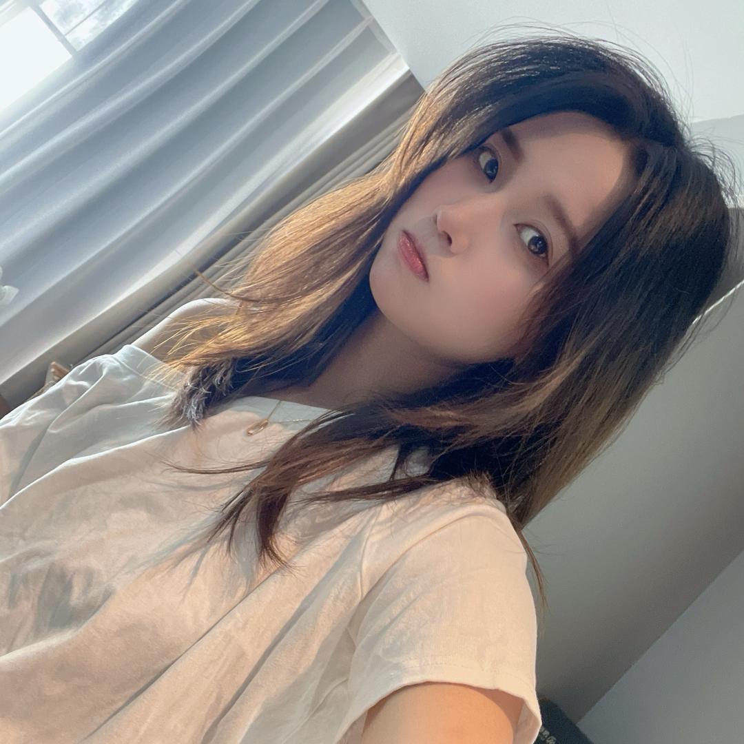 温软   。