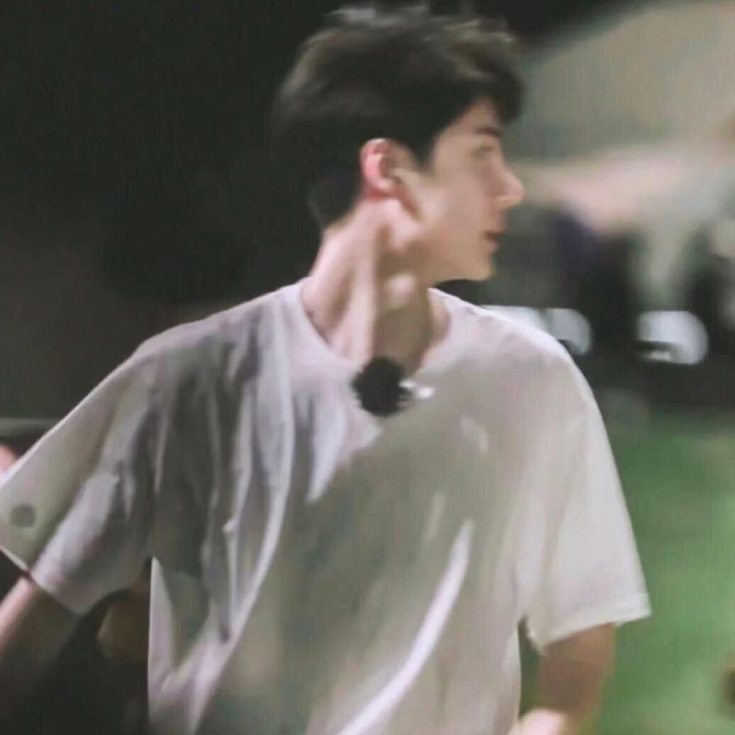 阿阿阿雾Ꮤ.