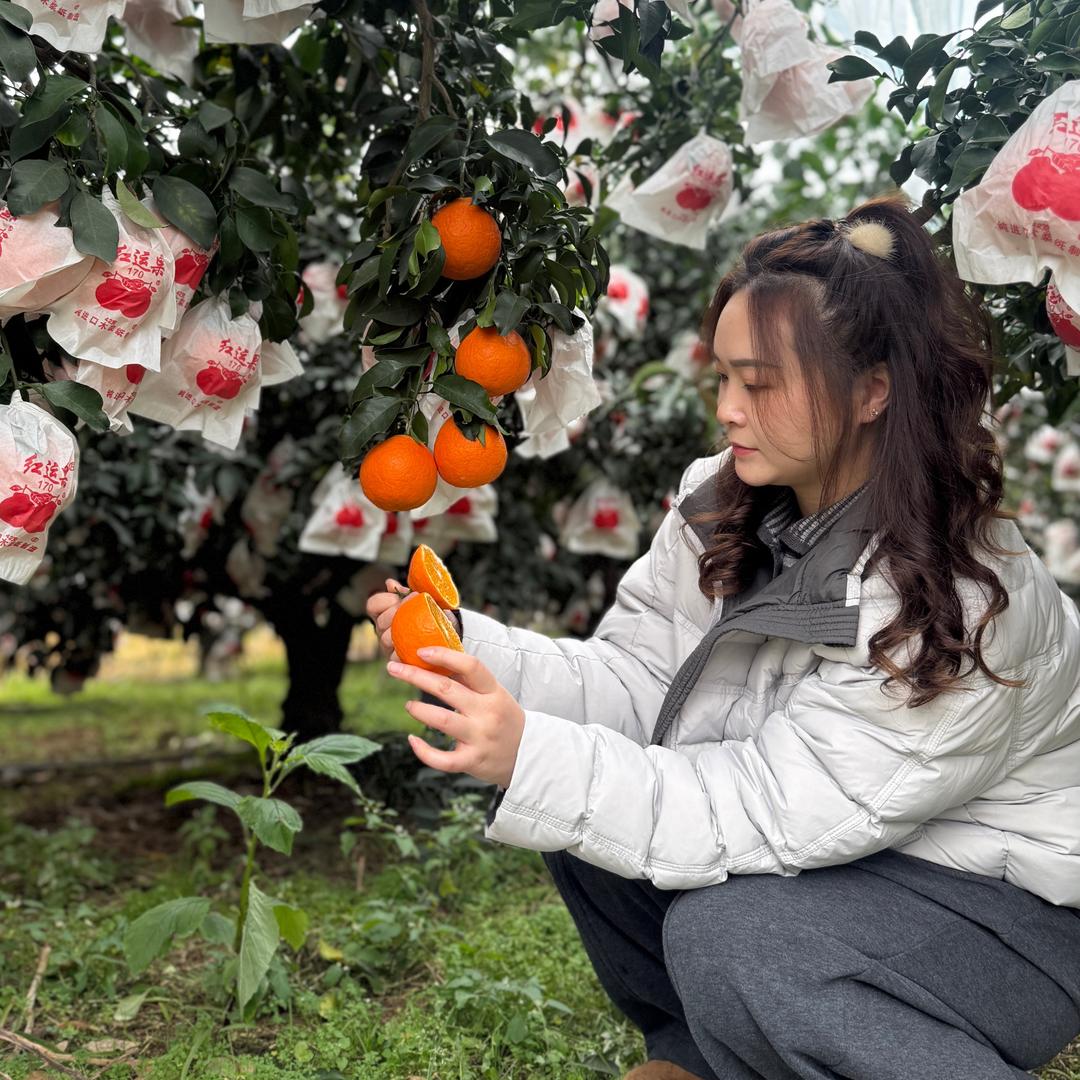 Zhåₙg✦小妹ꦿ