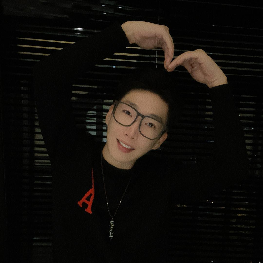 Kenny Ho（哈喽）