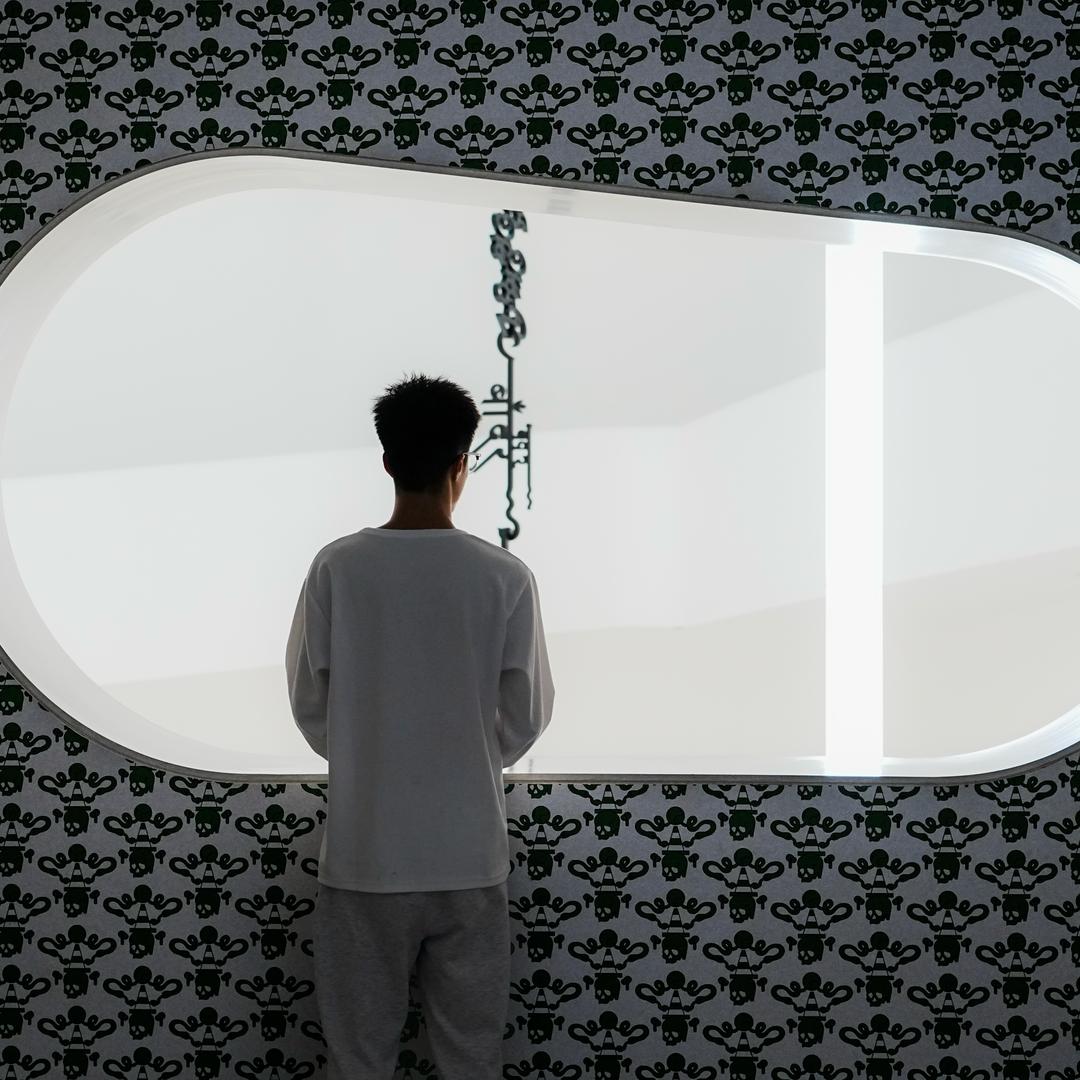 夆