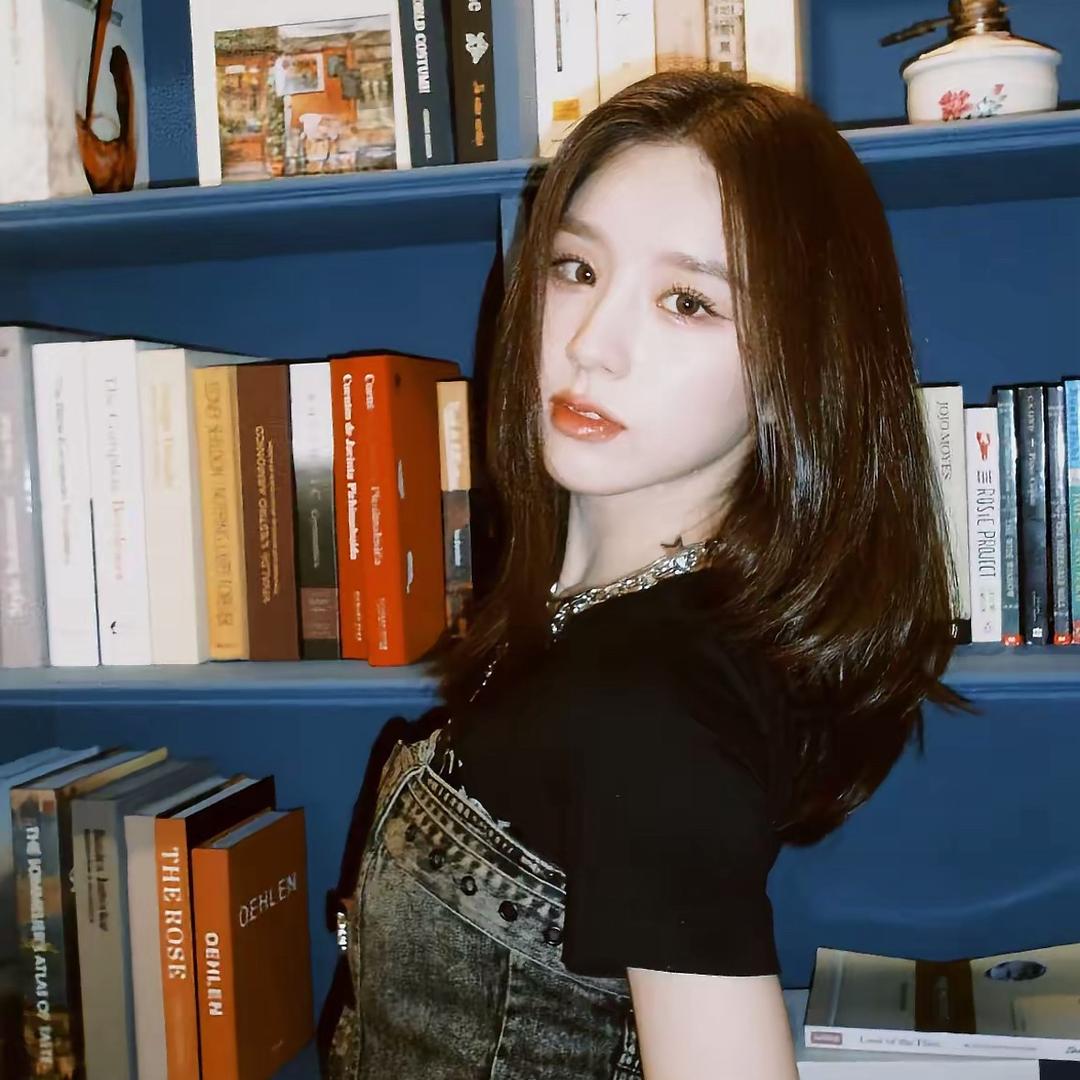 一只酸奶牛的狂热粉