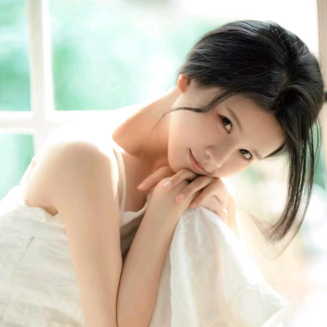不爱吃甜的小透明