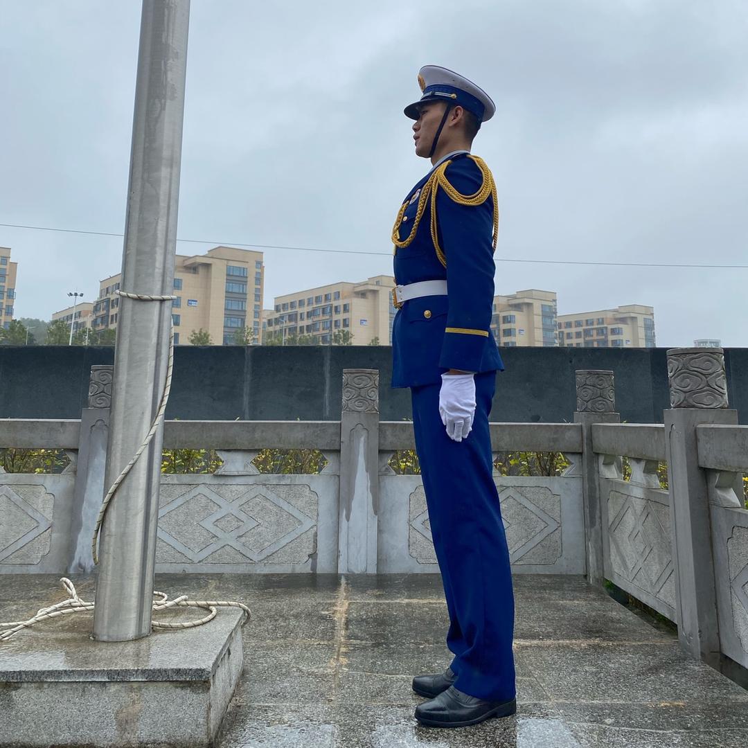 蓝小消