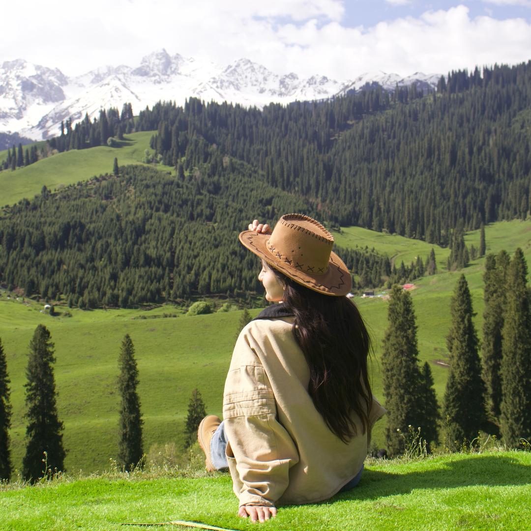 新疆纯玩领队小热巴