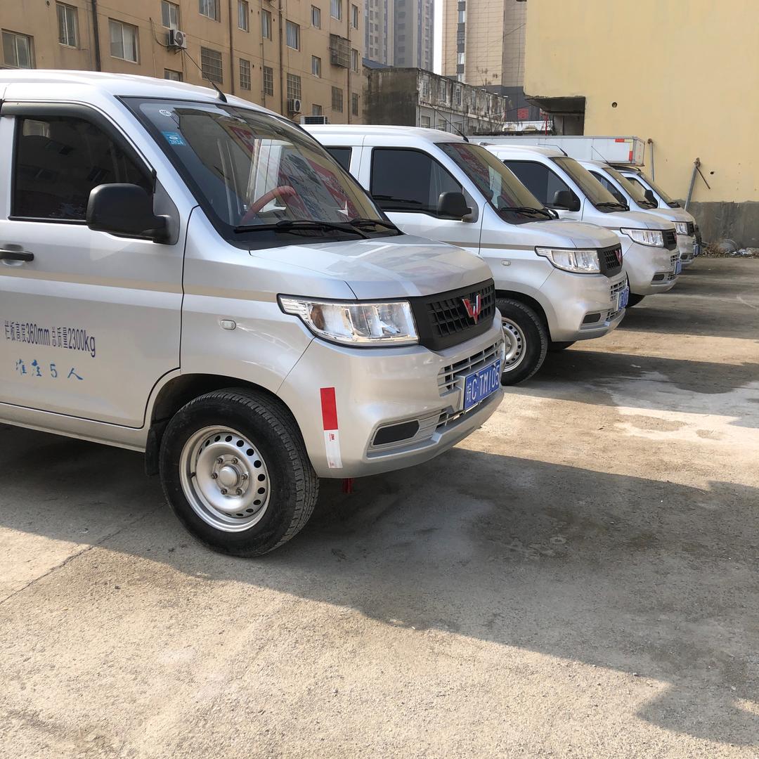 固镇亿马二手车（板娘）