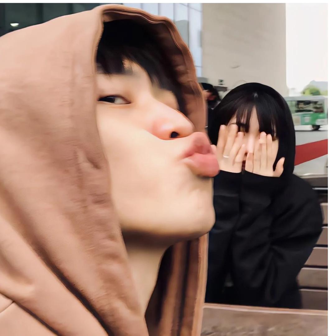 钟意.