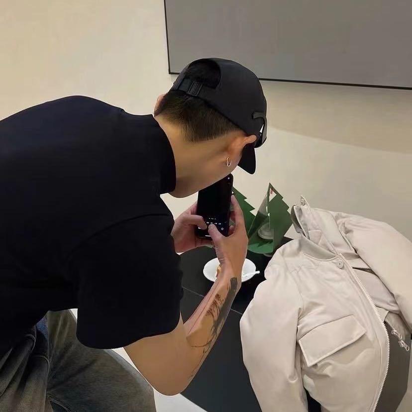 -𝑭𝒓𝒆𝒆𝒅𝒐𝒎