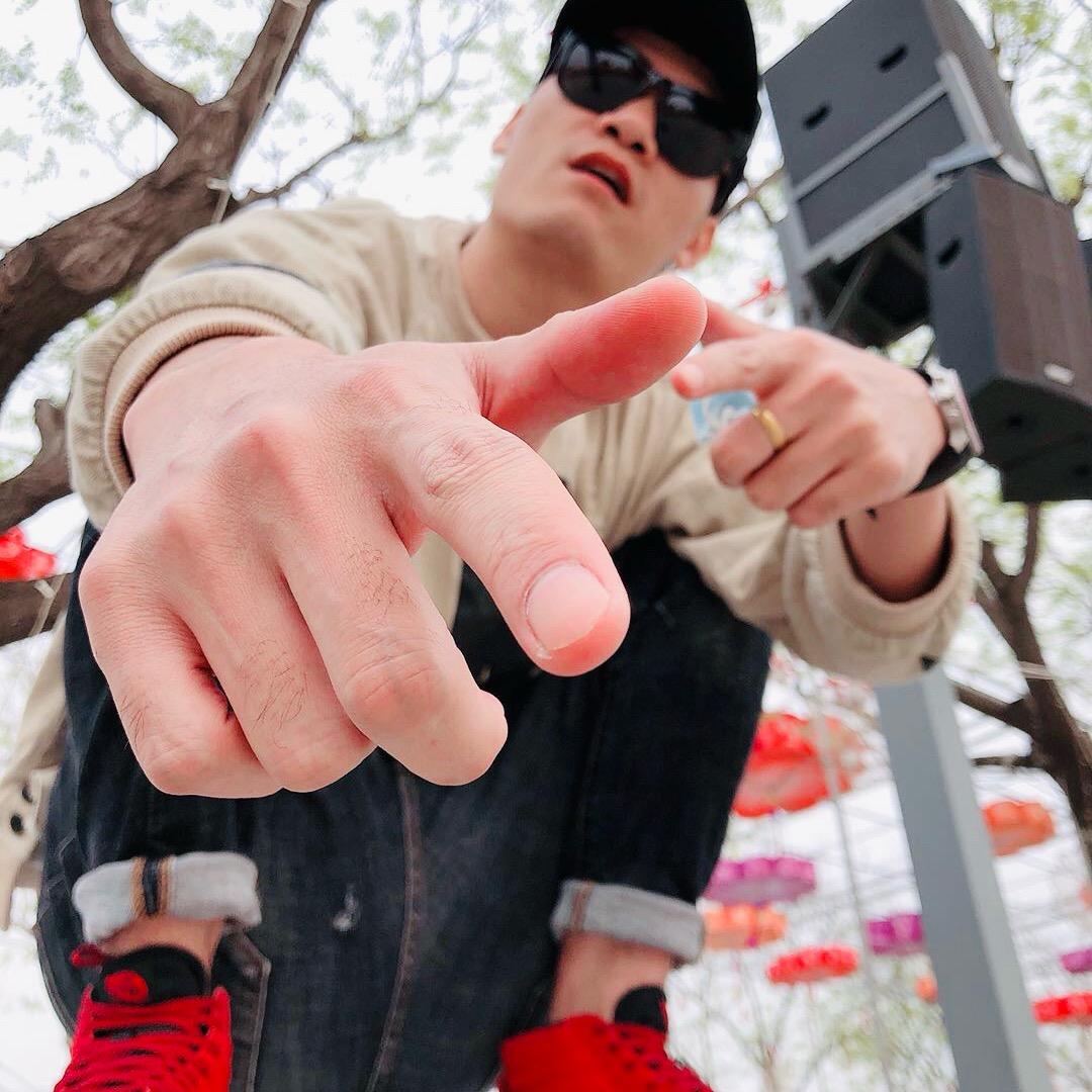 李宝廷丶
