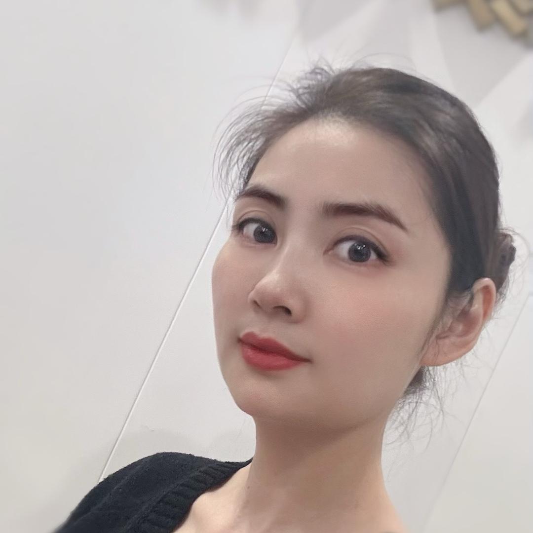 佰草慕斑痘敏｜周周