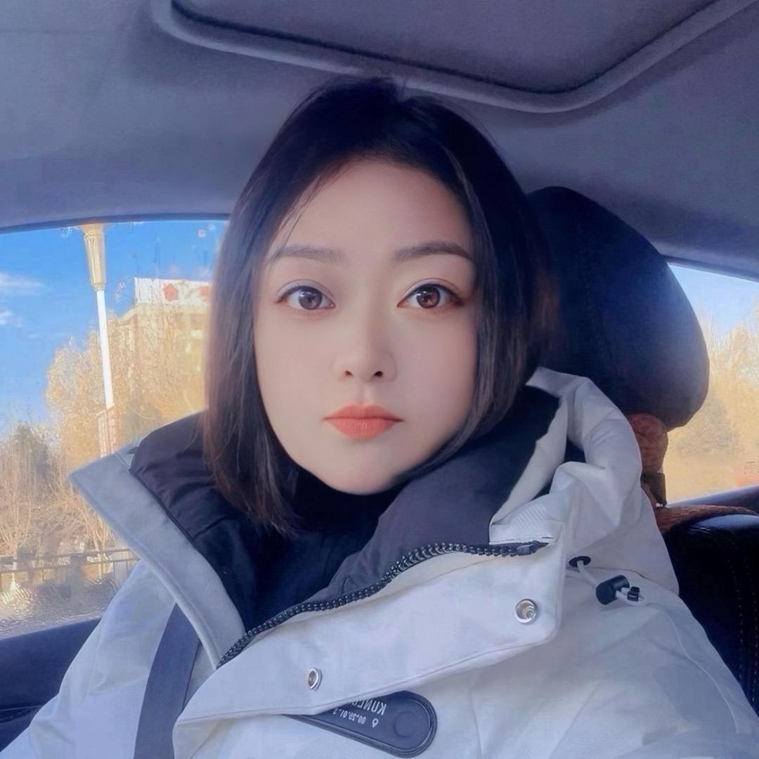 王后余生快乐向前ᥫᩣ ⁺¹ºº