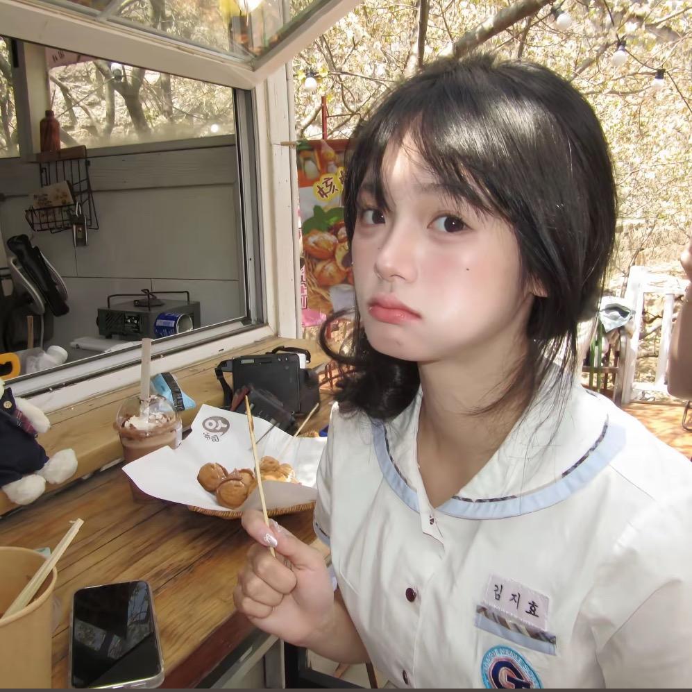 薇薇烊