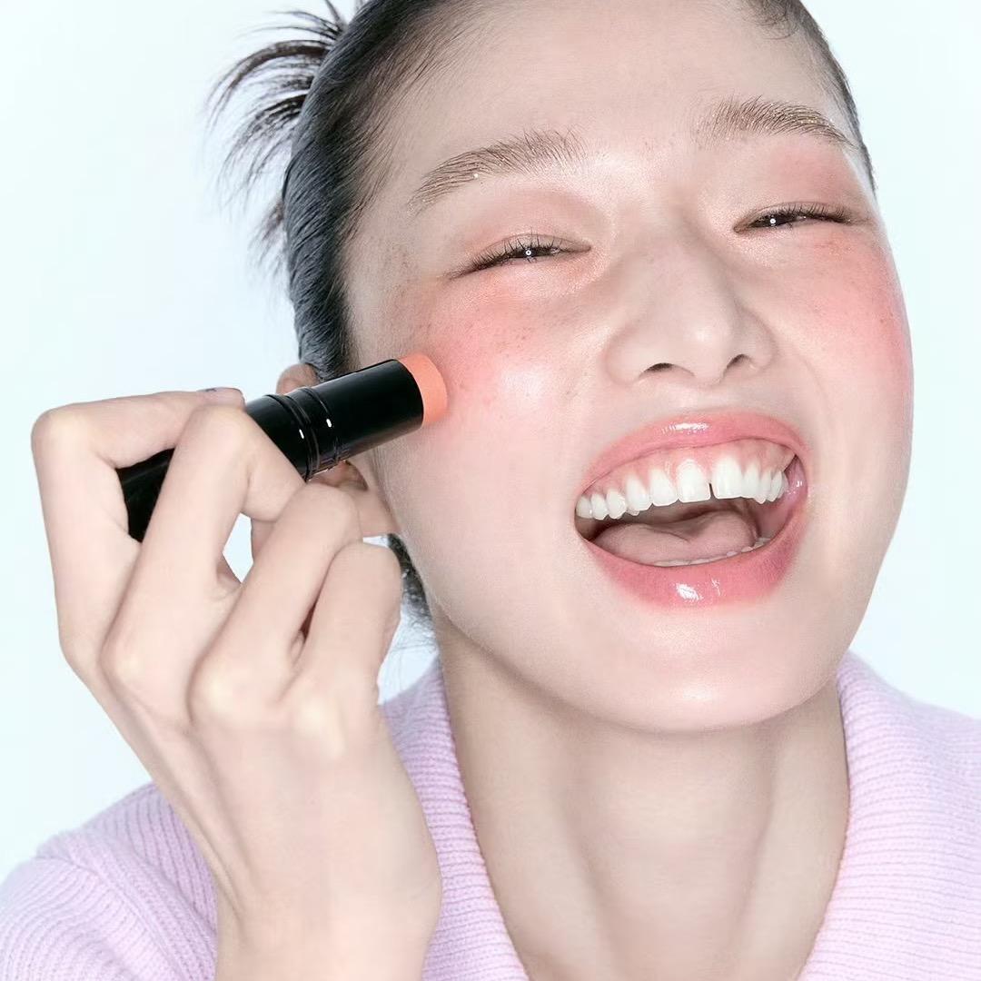 UR美妆
