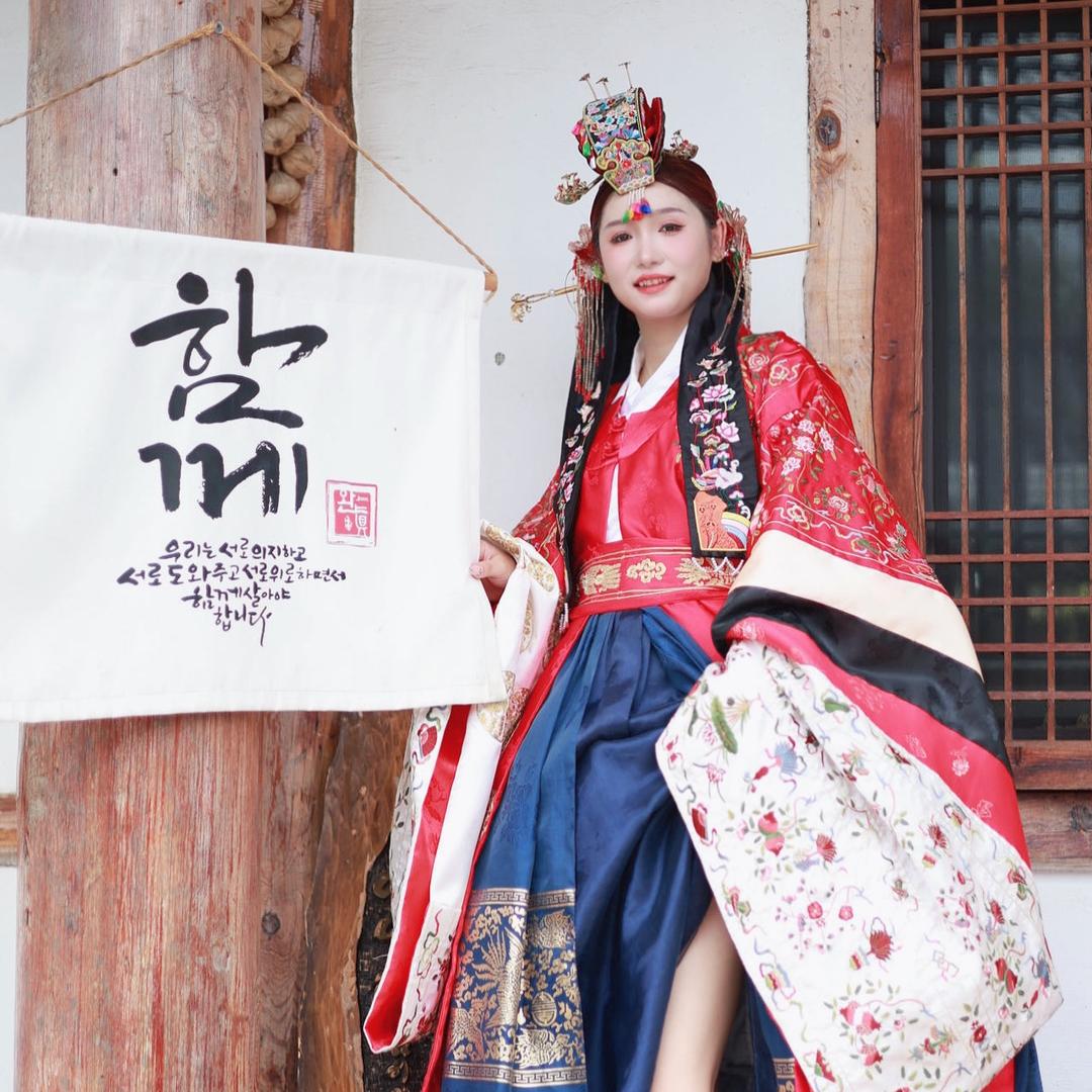 游泳健身胡经理