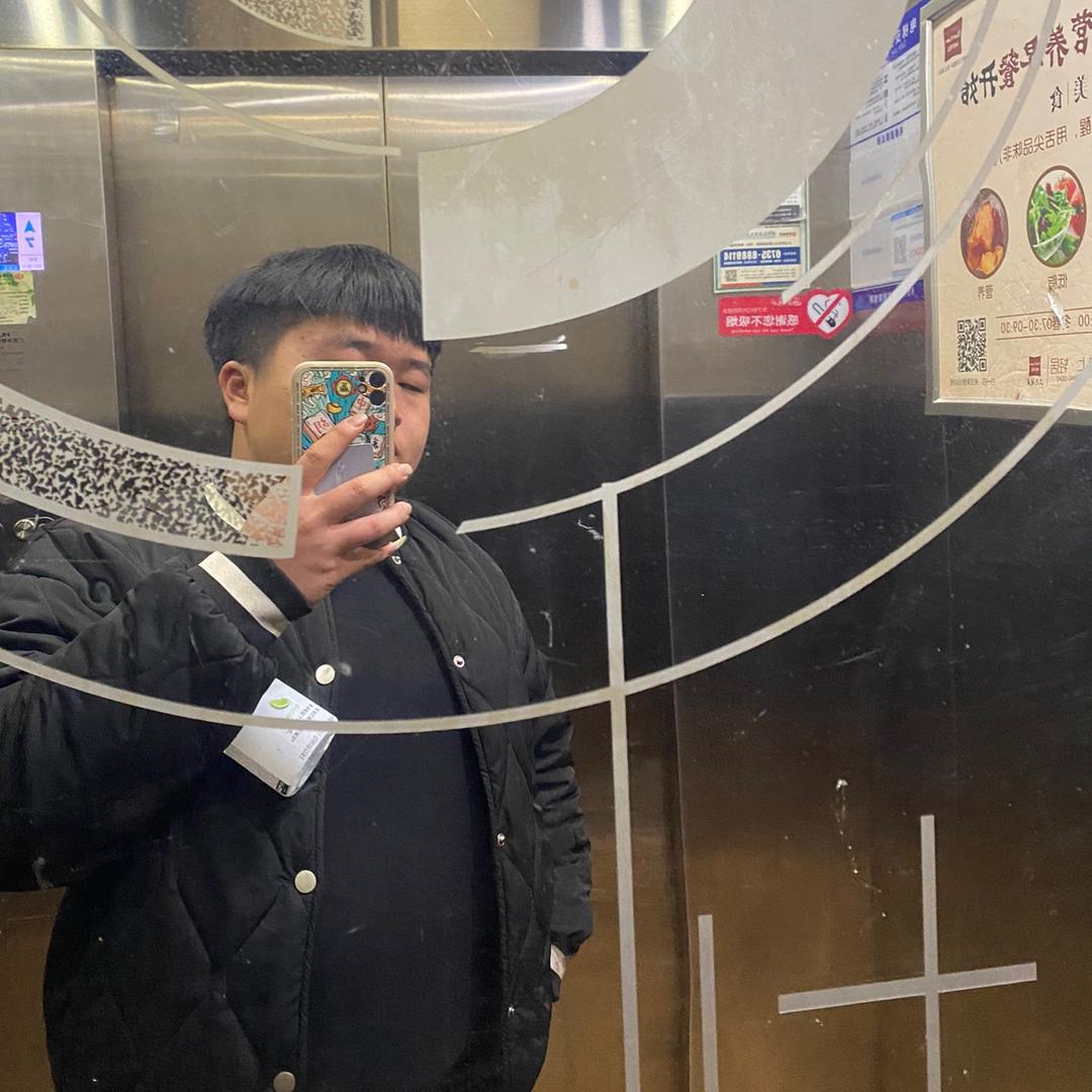 四块五的男孩👦