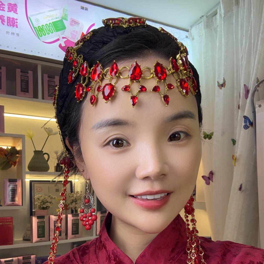 霞妹⁷⁷⁷