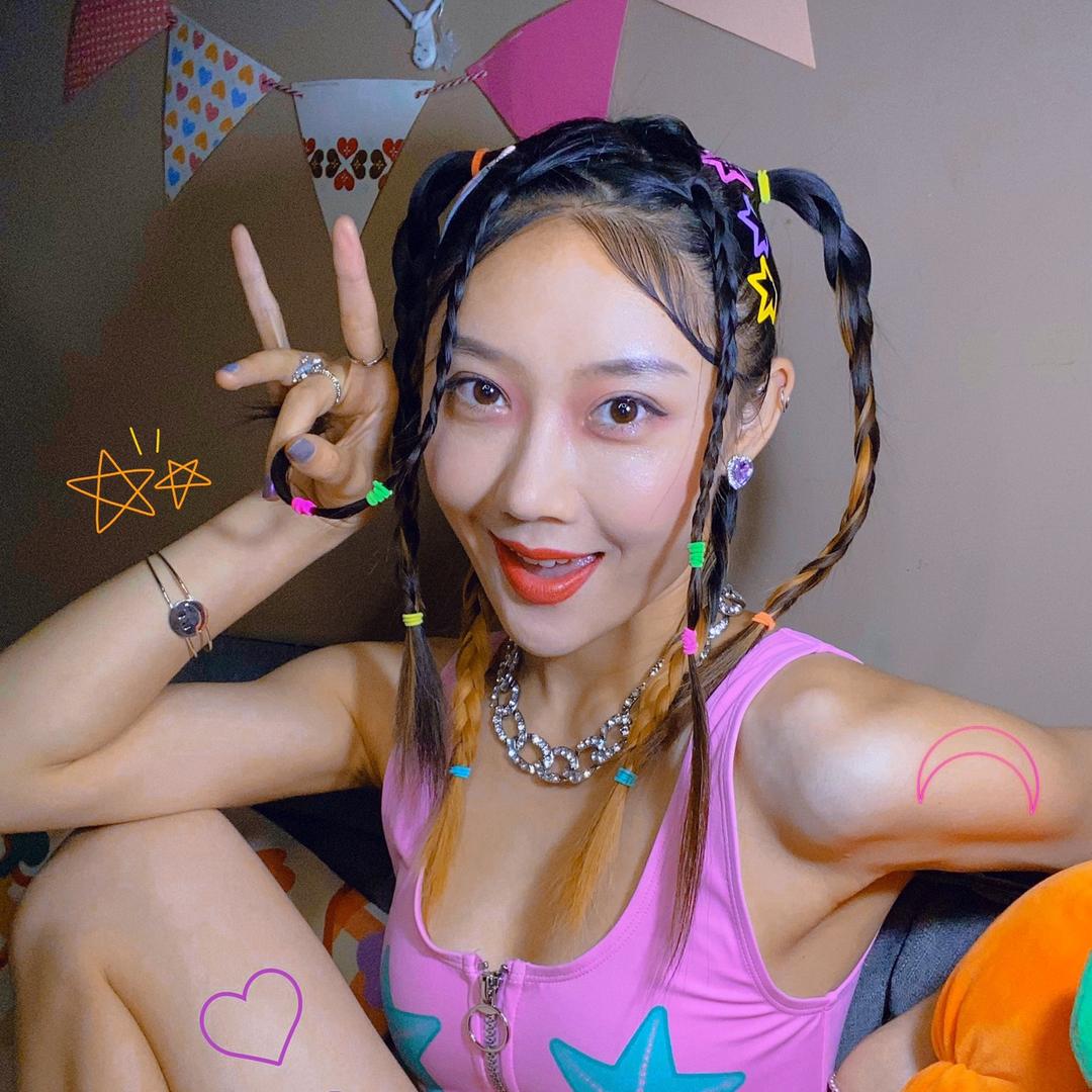 撒妮小姐姐