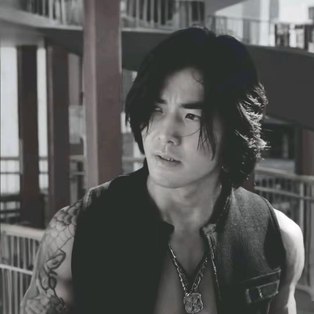 🚬ღ缺酒๑缺你ღ