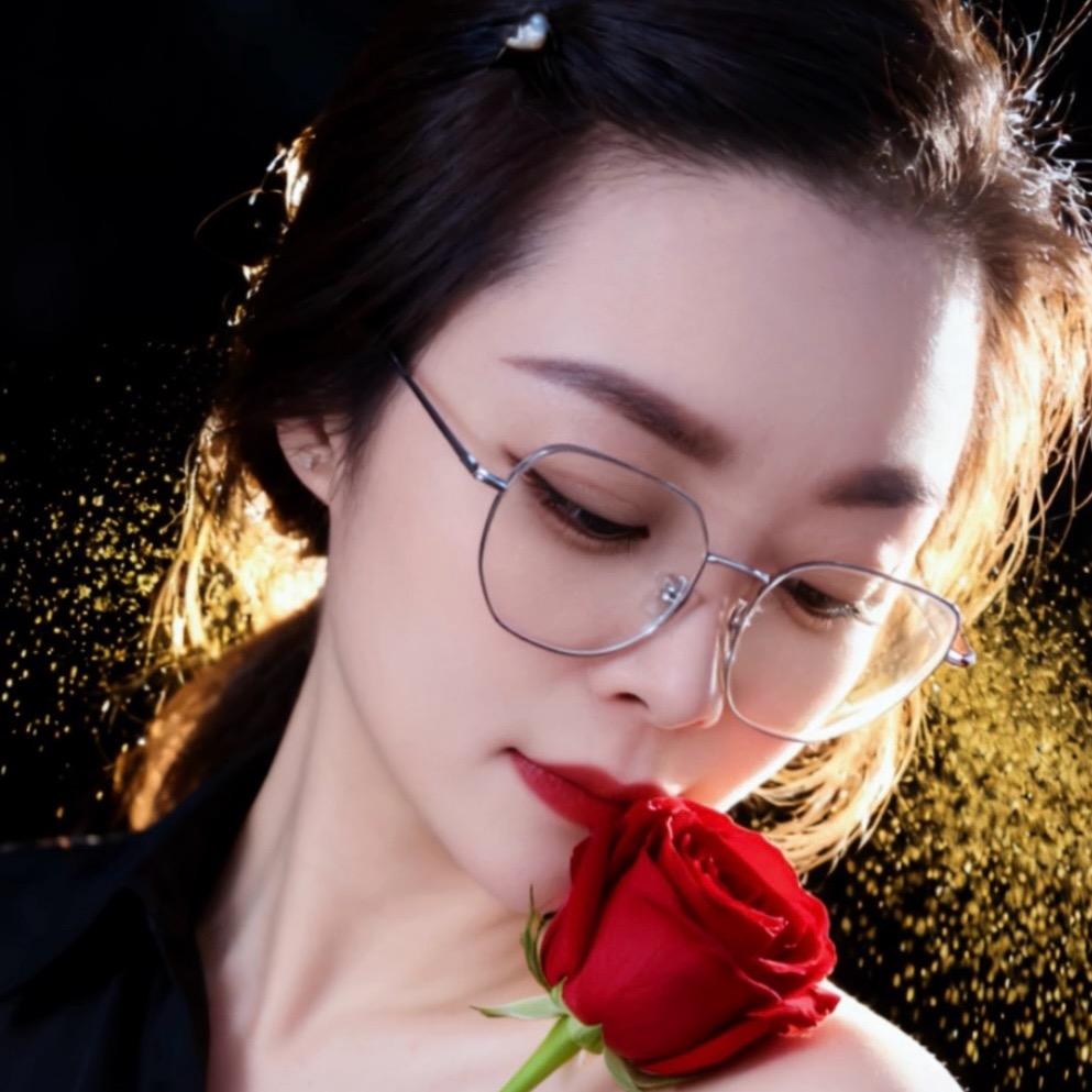 诗奇@