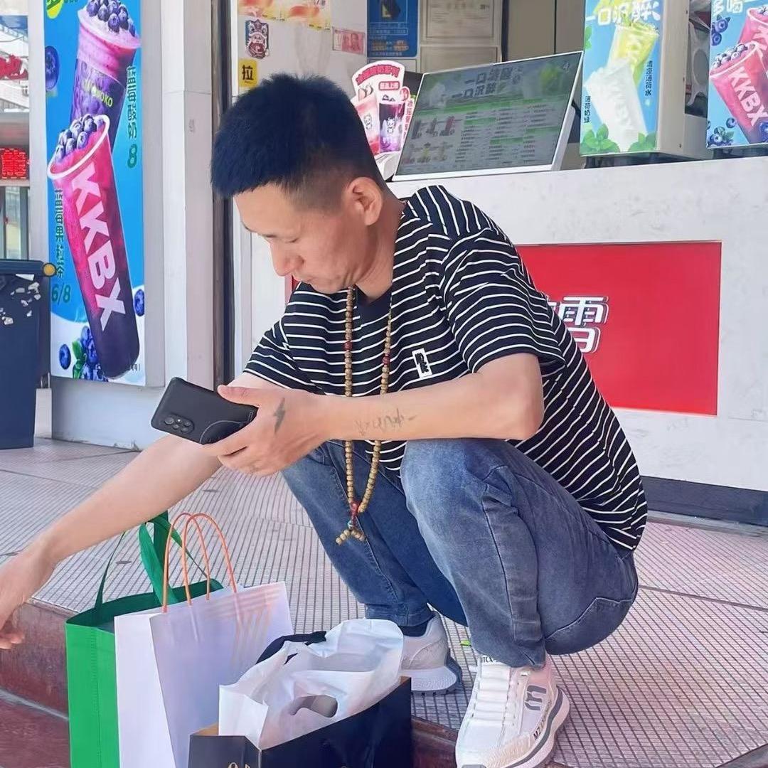 🍀敬往事一杯酒