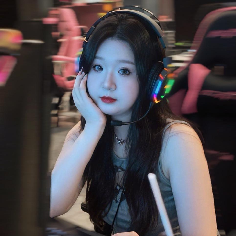 搬砖美少女