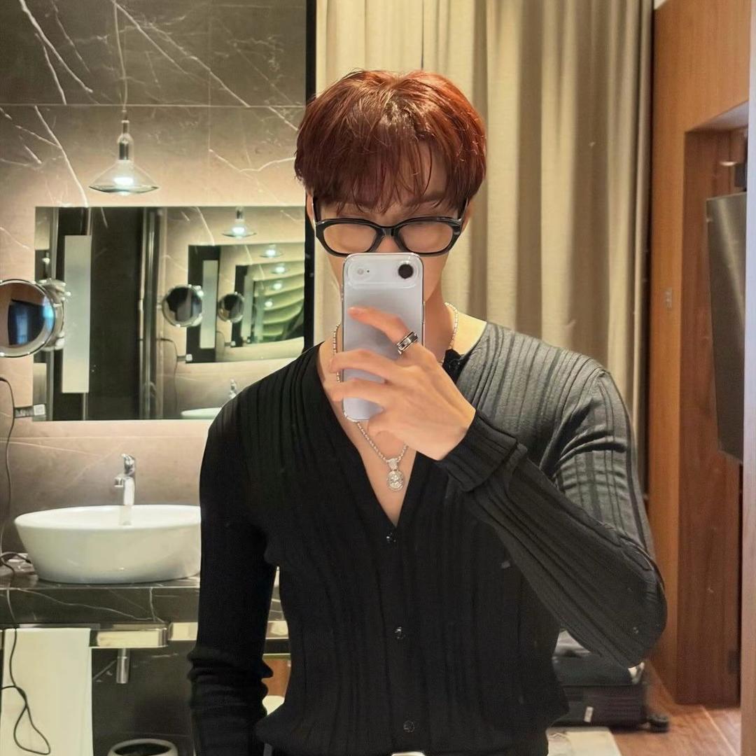 동동；~；