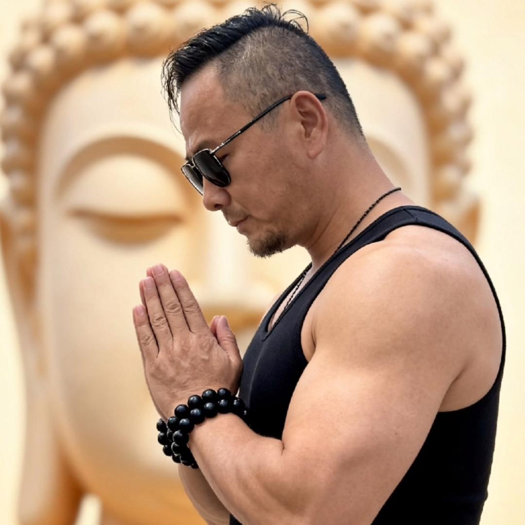 秦岭小梁哥（80老男孩）