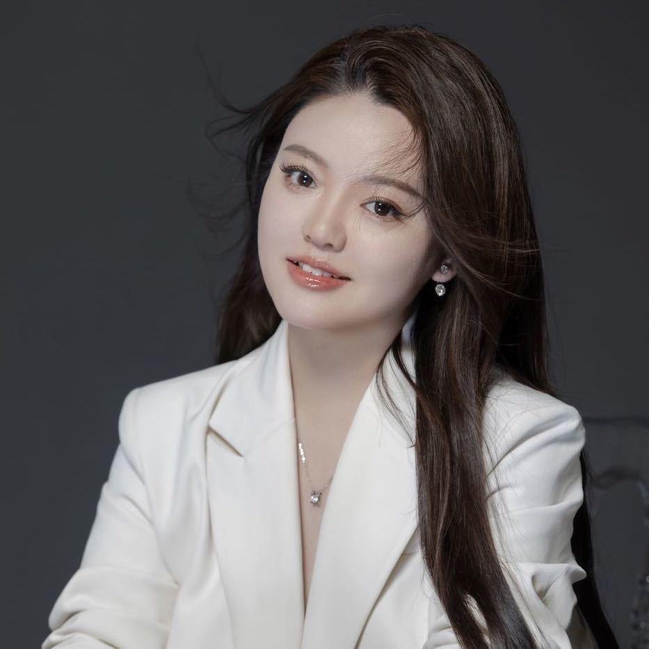 萝莉美学乃宁