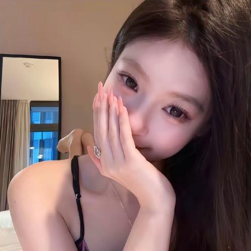 吴鬧鬧。