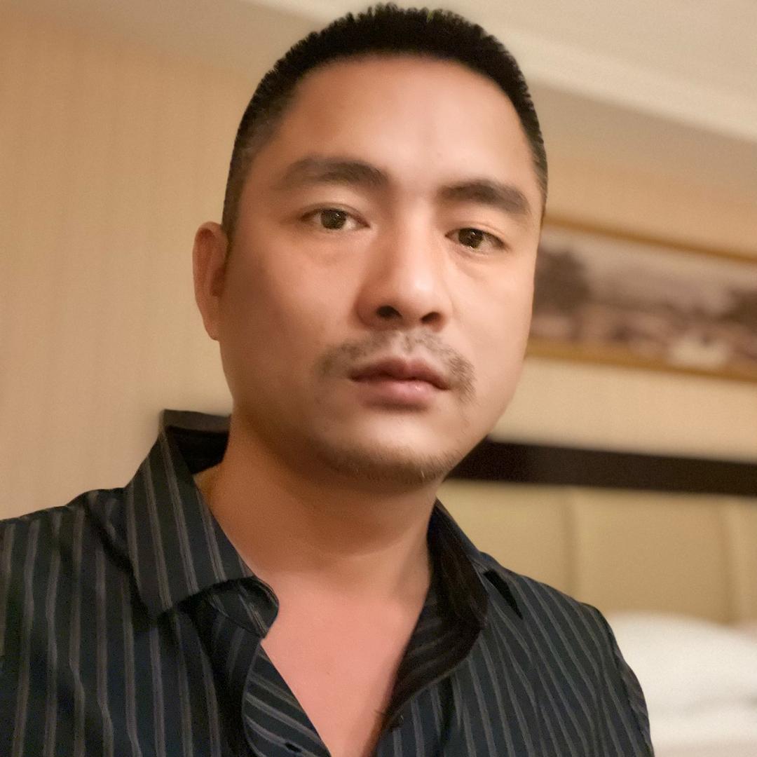 铁的汉子