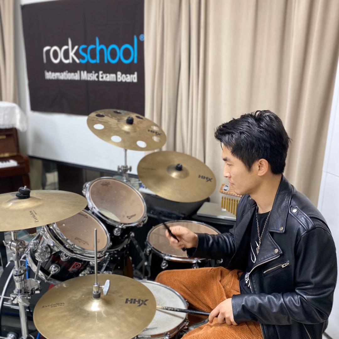 陈老湿不爱练琴