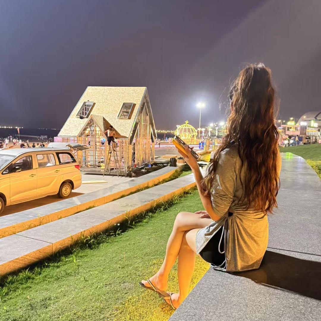 朱ཻ小姐要快乐🍀