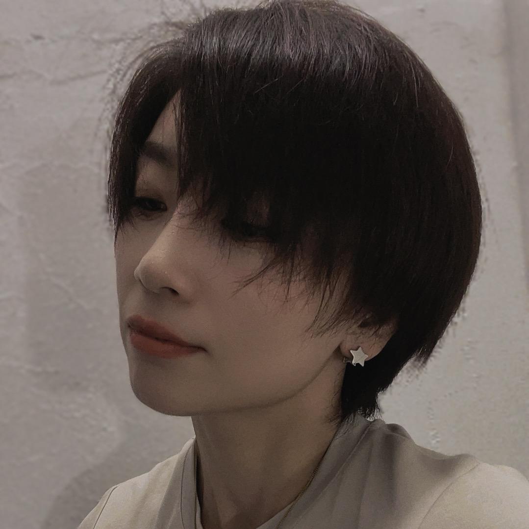 金玲珑美甲美睫~新娘跟妆